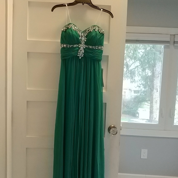 Donating-make offer if interested - Picture 1 of 4